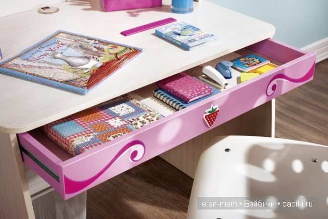 письменный стол