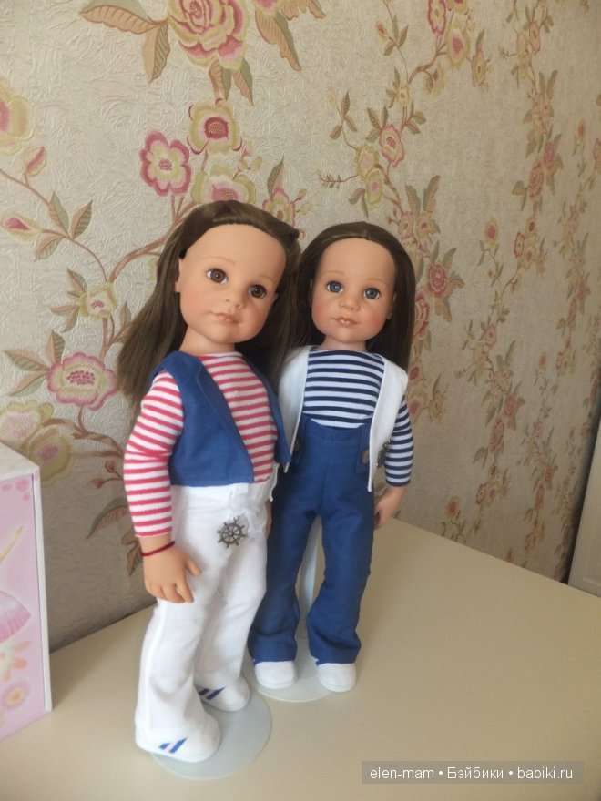 Настя и Вика (без шапочек)