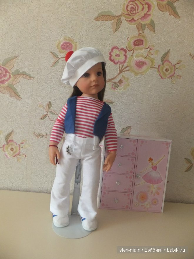 Костюм для Вики