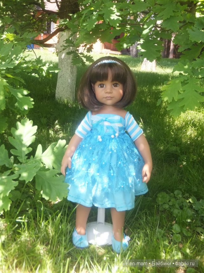 под дубочком