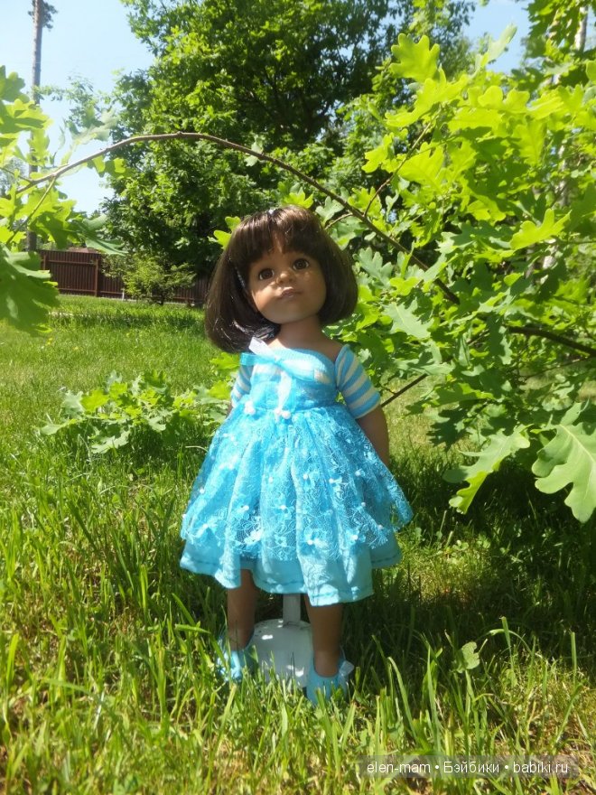 изогнутая ветка дуба