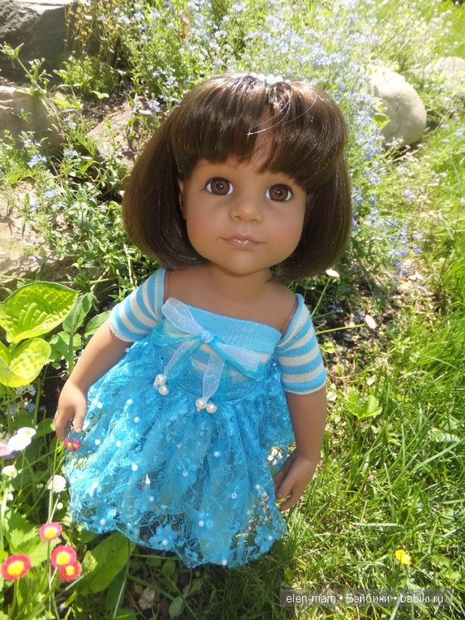 около горки, взгляд вверх, крупно