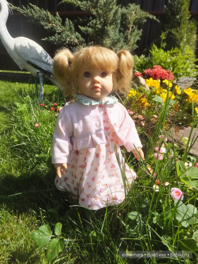 Ксюша, горка, цапля, крупный план