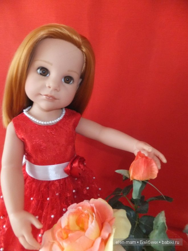 Алёнка и розы Алёнка и розы