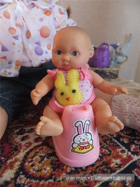 пупсик на горшке