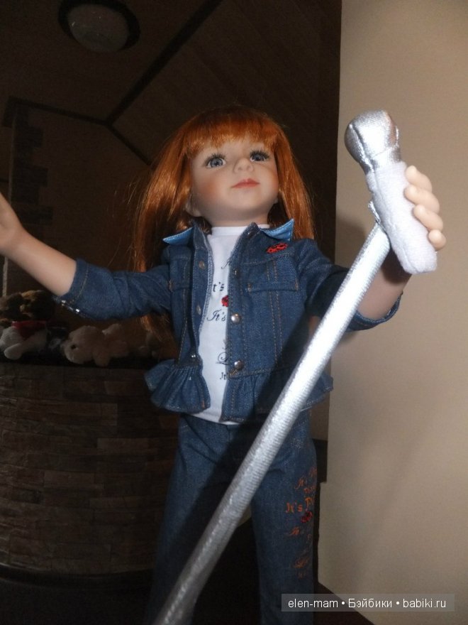 Саванна с микрофоном