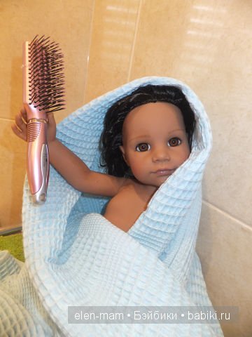 Ришка с расчёской