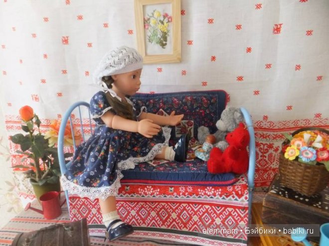 Кира и игрушки