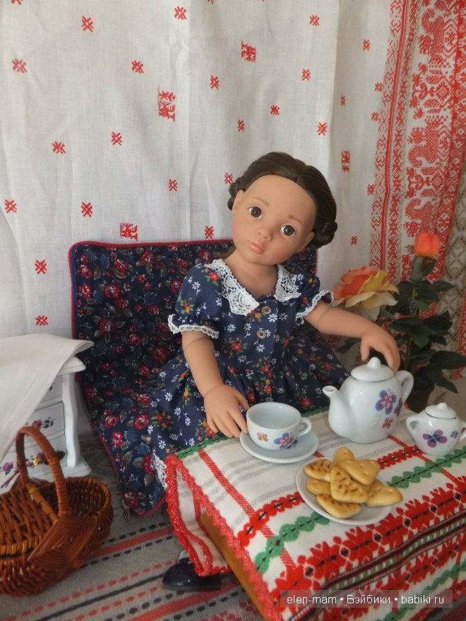 Жизнь наших кукол. Взгляд через объектив. Моя коллекция кукол - часть 3-я (фото 2)