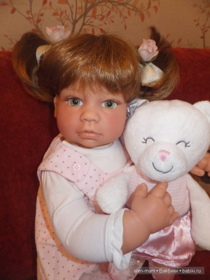 Зоинька с мишкой, портрет