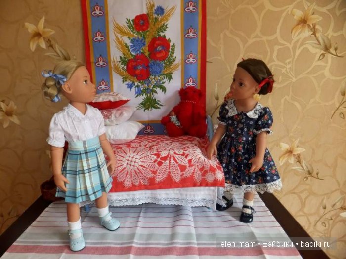 Нюра кажется смелее...)