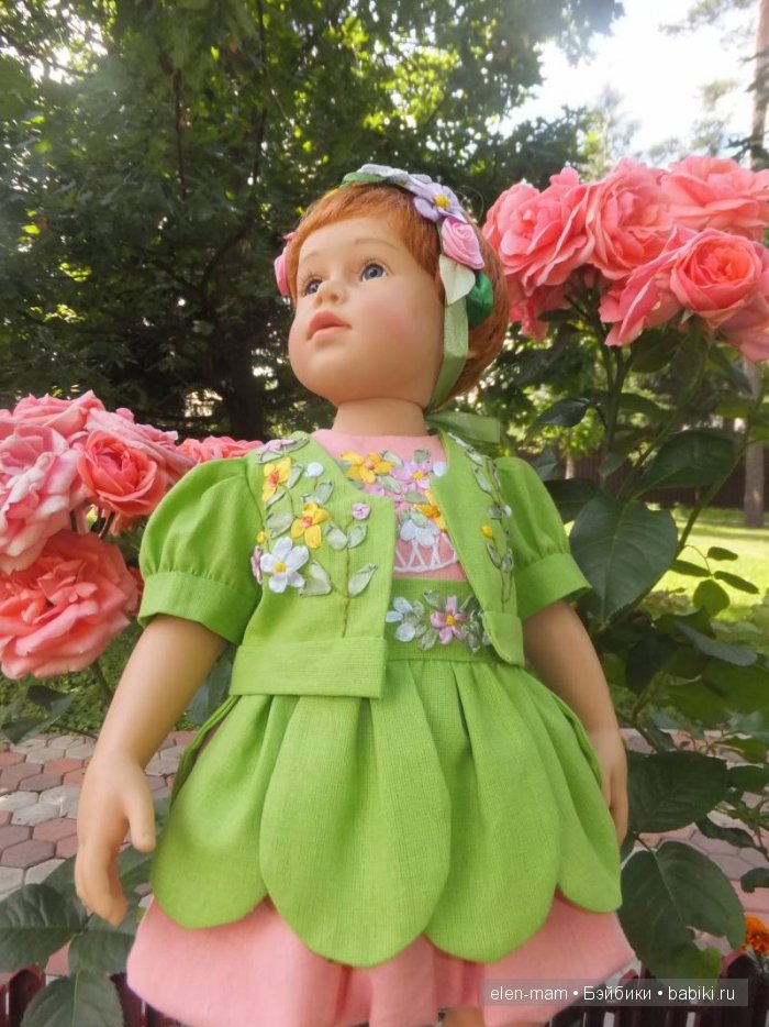 розовые розы, вид снизу