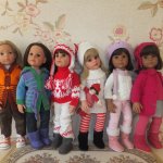 Тёплая тема:) Вещички для моих кукол от замечательных мастериц нашего сайта:)