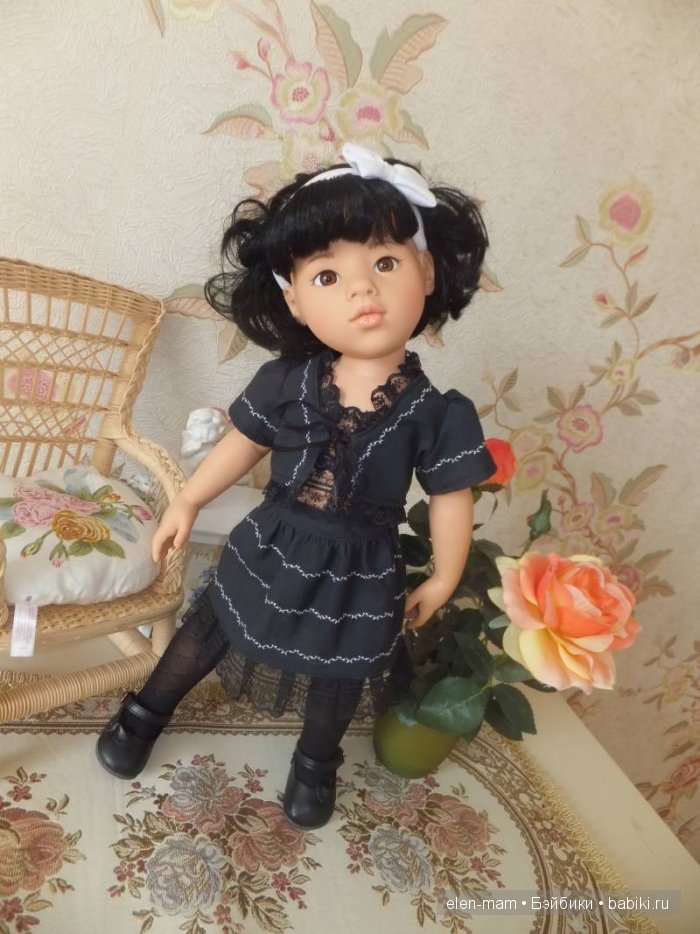 Чёрный костюмчик