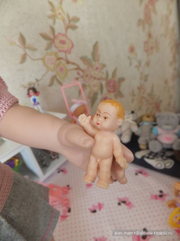 Малыш в ладошке 3