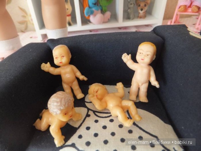Малюсенькие пупсики