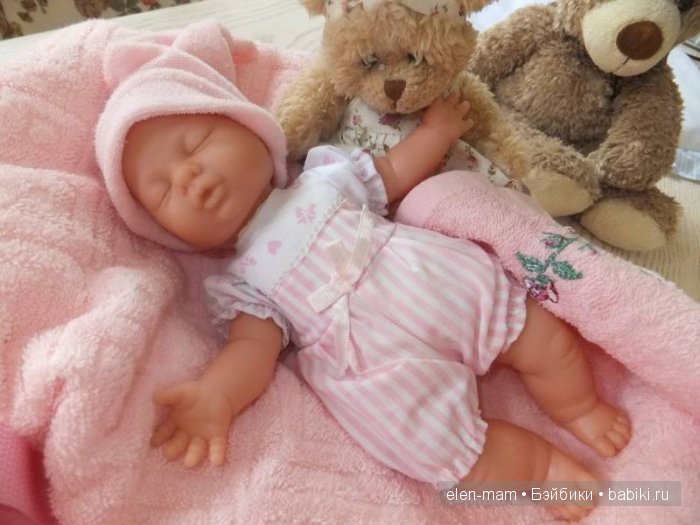 Спящая малышка