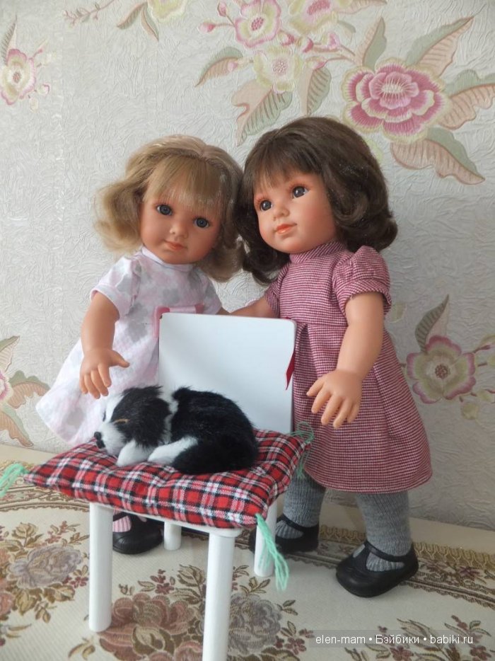 Сестрички и собачка 3