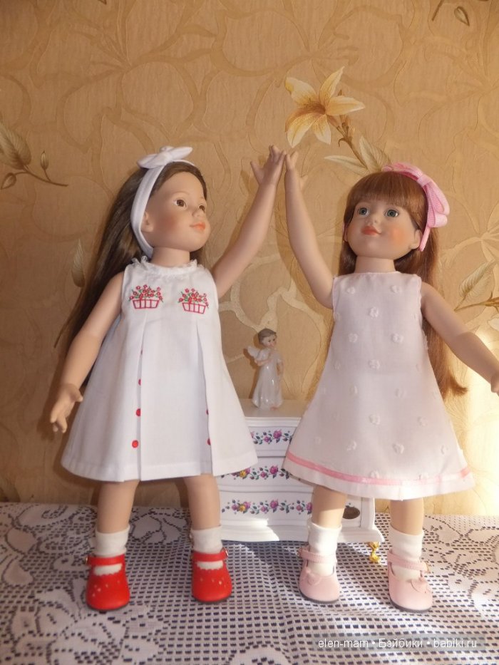 Мара и Алиса, мамины дочки