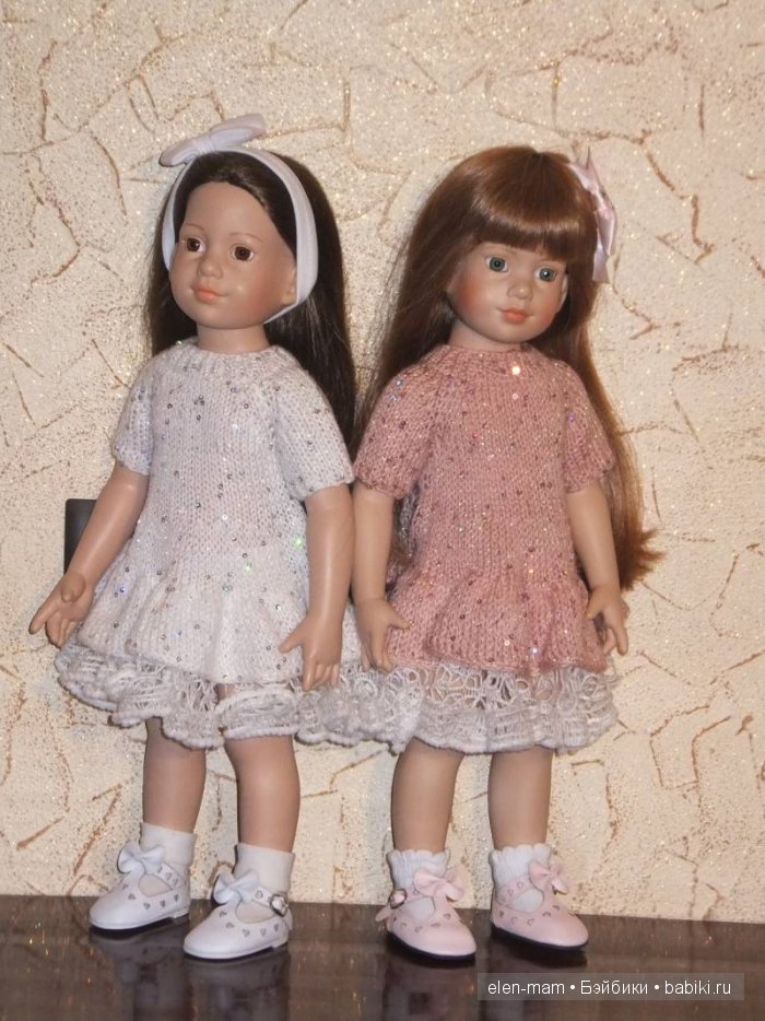 Мара и Алиса в вязанных платьях 2