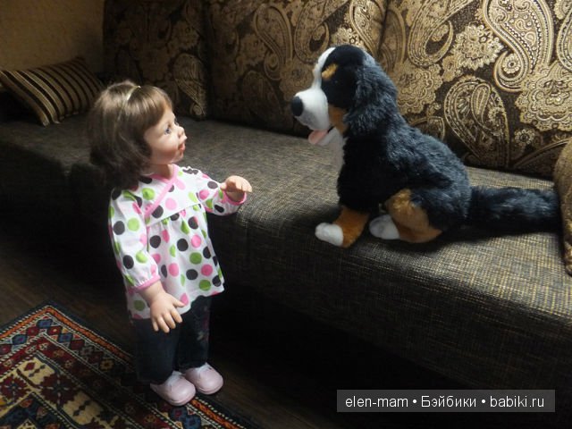 Мия и собака