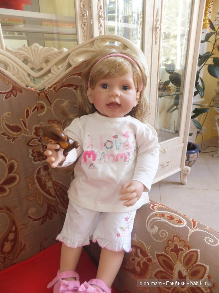 Иришка в зале 2