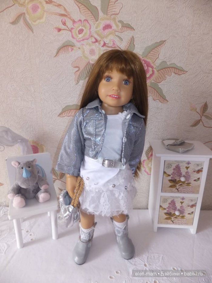 В курточке 2