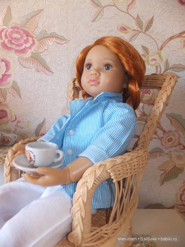 За столиком, Рики