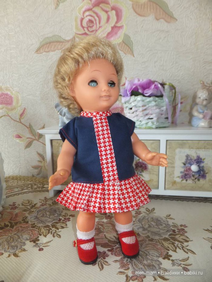 Юлька - кукла из детства)