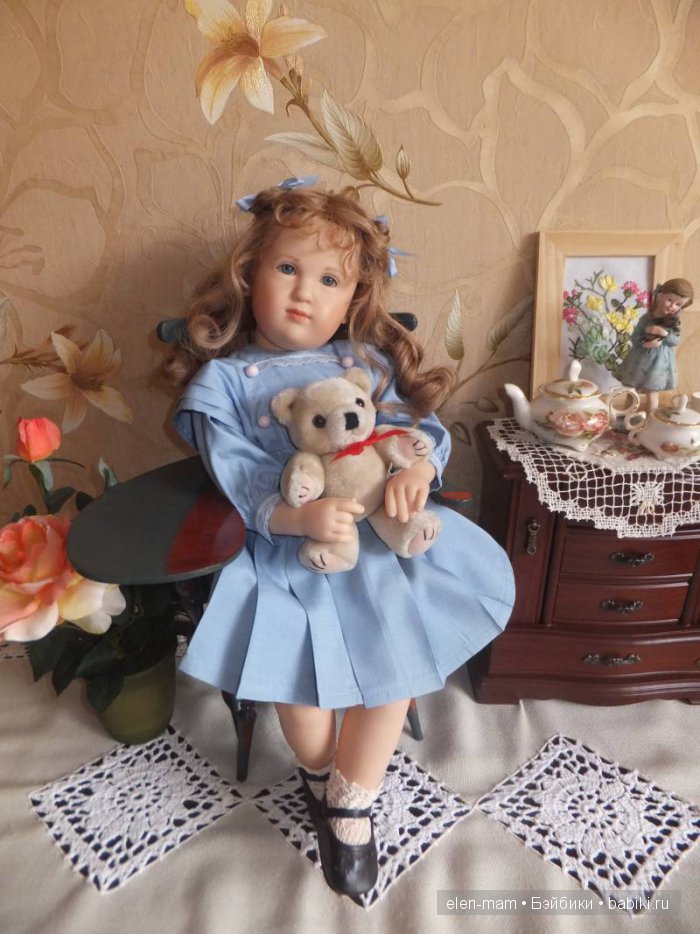 Мона с мишкой 2