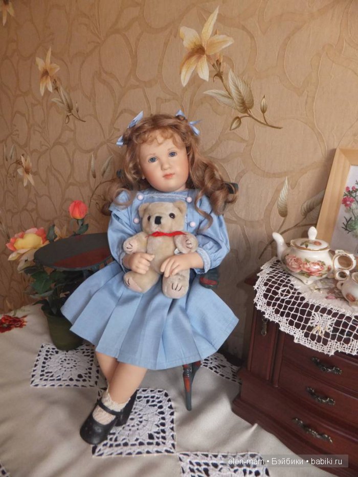 Мона с мишкой