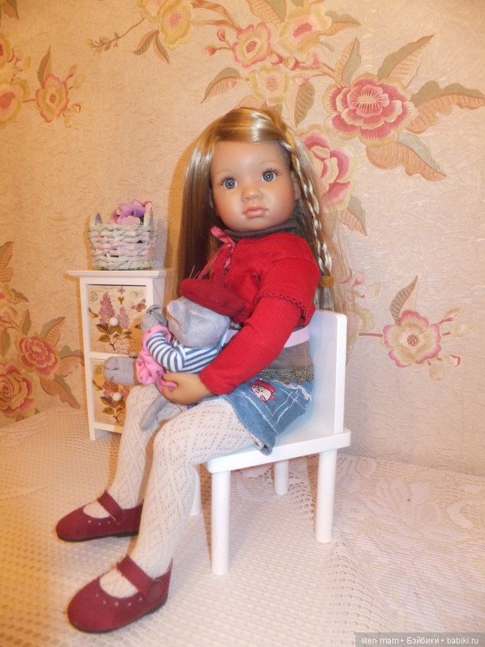 Луиза 10-го года, на стуле 2