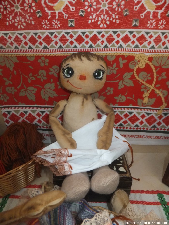 Бельё в руках Бельё в руках