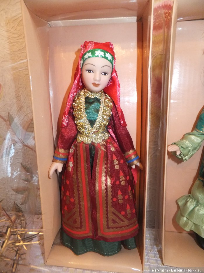 Одна кукла, 1 Одна кукла, 1
