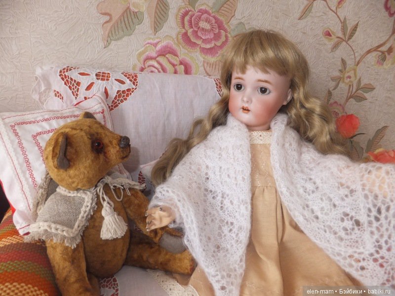 Варенька. Моя первая антикварная кукла