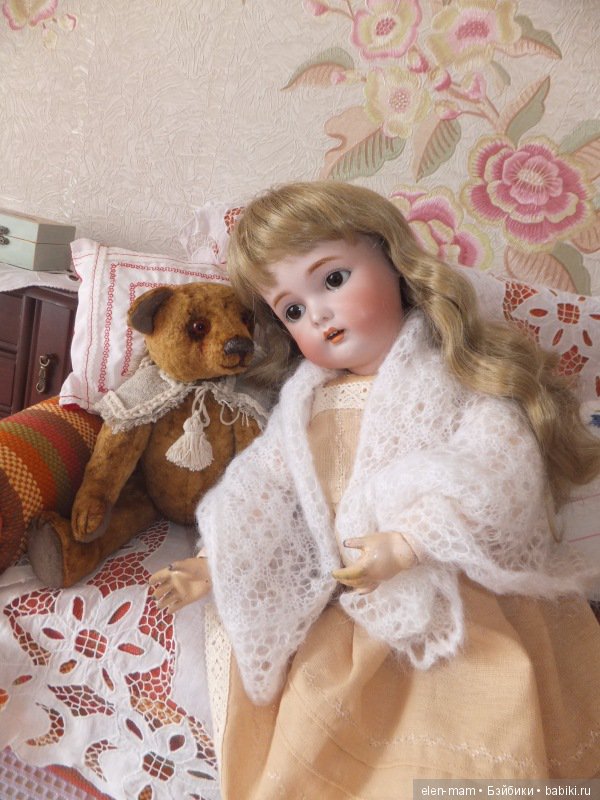 Варенька. Моя первая антикварная кукла