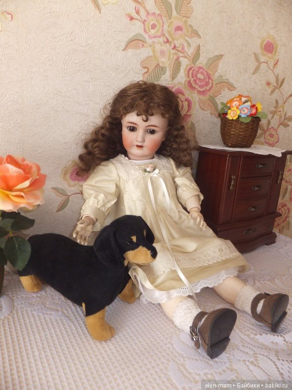 Сидя, без стула 3