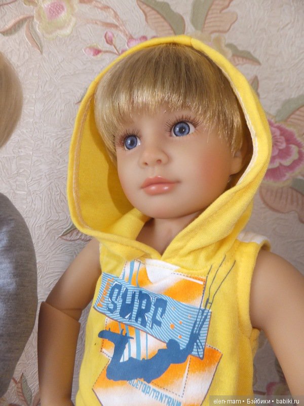 Игорь в капюшоне 2