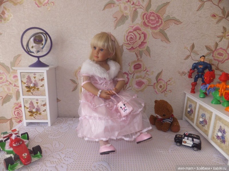 Принцесса в комнате