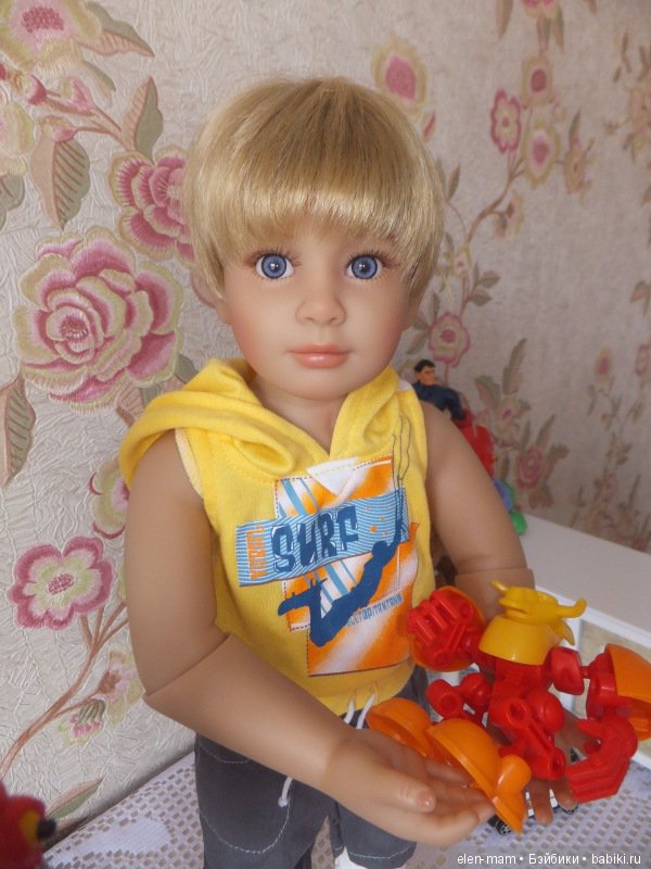 Блондины и блондинки, но без чёрных ботинок. Часть 1-я: Блондины. Куклы Kidz 'n' Cats (фото 8)