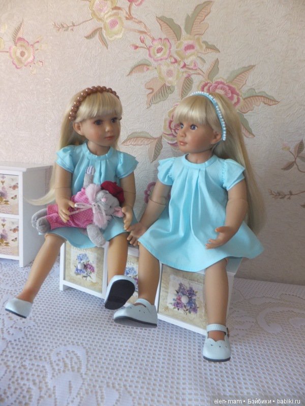 Девочки вместе