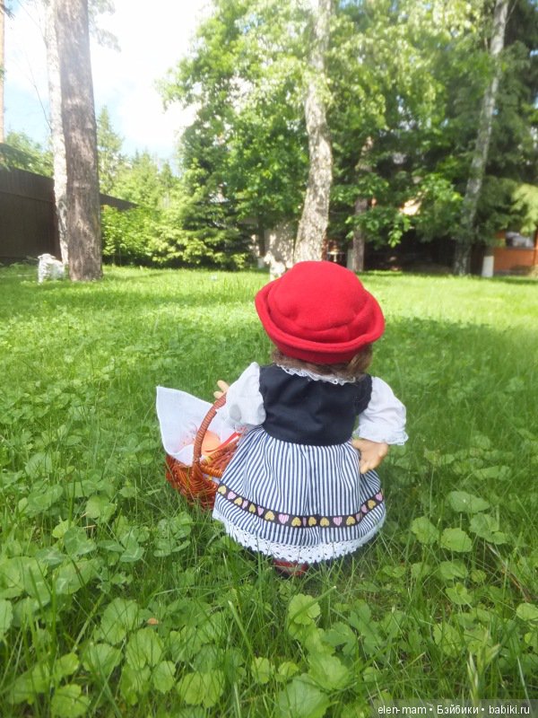 Вышла из леса 2