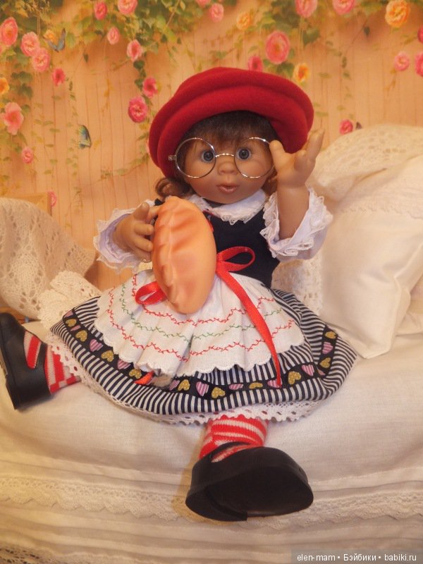 "Девочка в красной шапочке и страшная бабушка! Р-р-р-ррррр!". По следам конкурса Кукла как сказочный персонаж