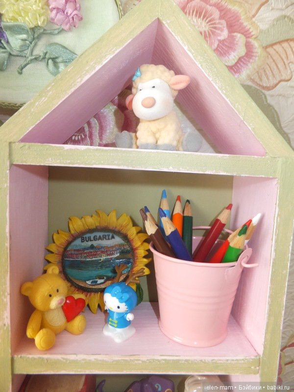 Верх стеллажей, овечка