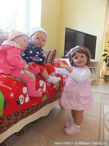 Мия и реборняшки