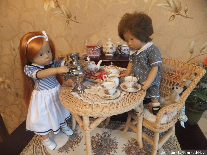 Эмилия и Эмиль, чаепитие