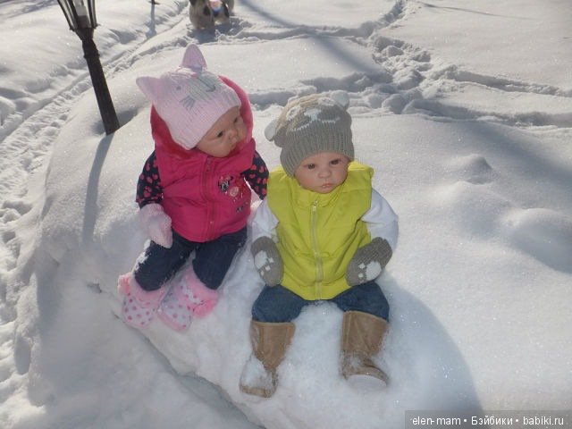 Маша и Стеша зимой