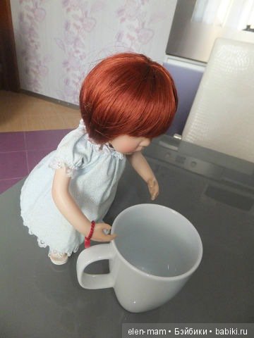 Мицци и чашка