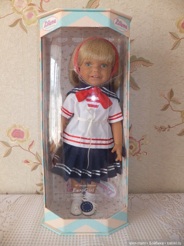 Диана блондинка