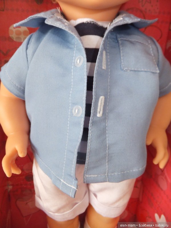 Голубая рубашка